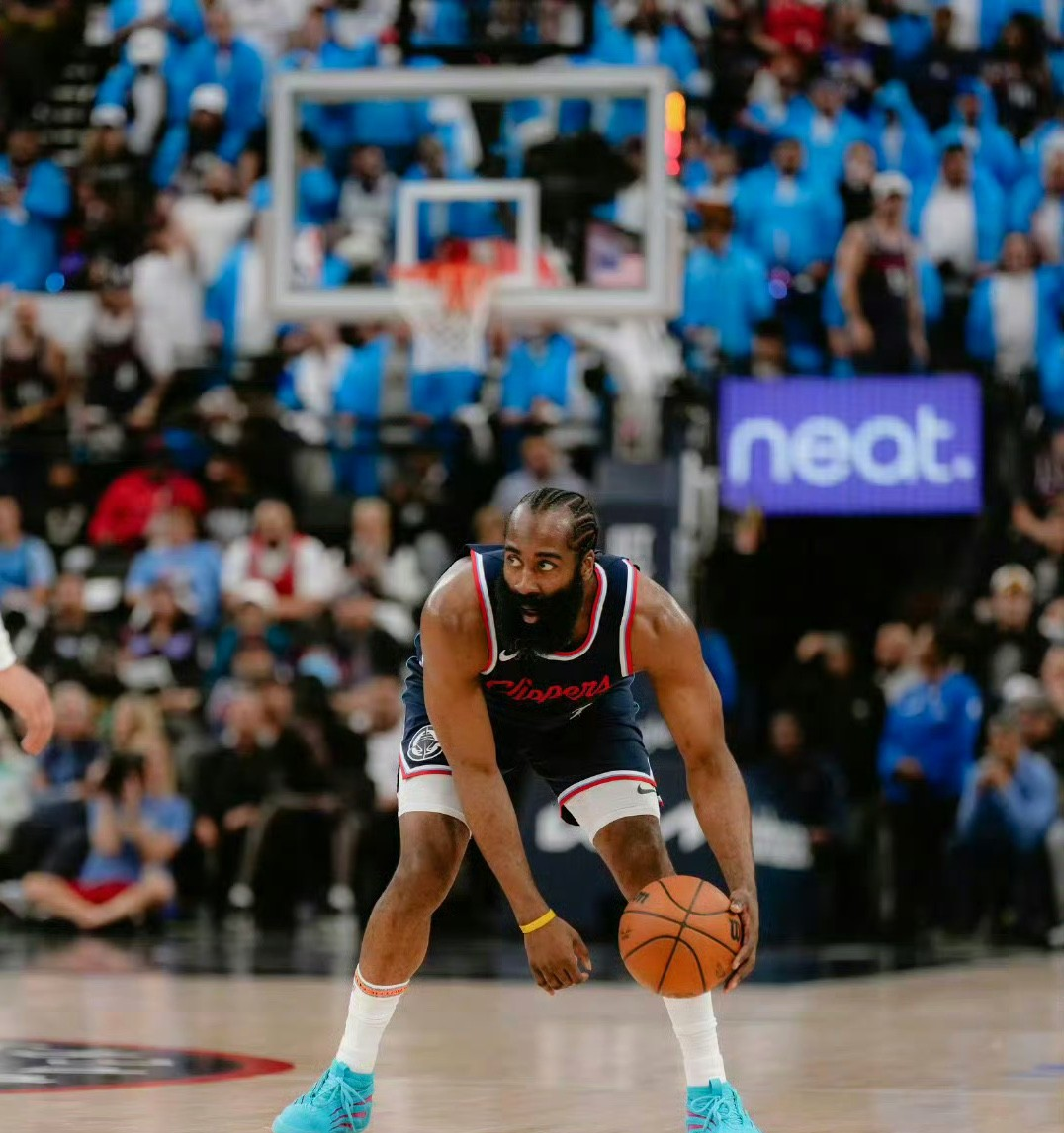 今晚华盛顿奇才调整名单以备NBA常规赛，迎来里程碑环节打磨，底气十足，轮换策略成焦点的简单介绍-开云官网